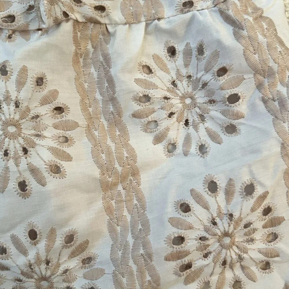 Kirious Women’s Embroidered Sweetheart Neckline Blouse Size Large Eyelet Rose - Picture 4 of 9